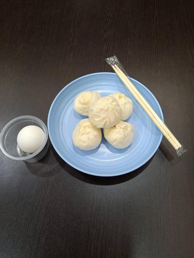 花蓮亮君經典民宿1館加2館民宿-東大門夜市-電梯包棟bright King Homestay Hualien City Εξωτερικό φωτογραφία